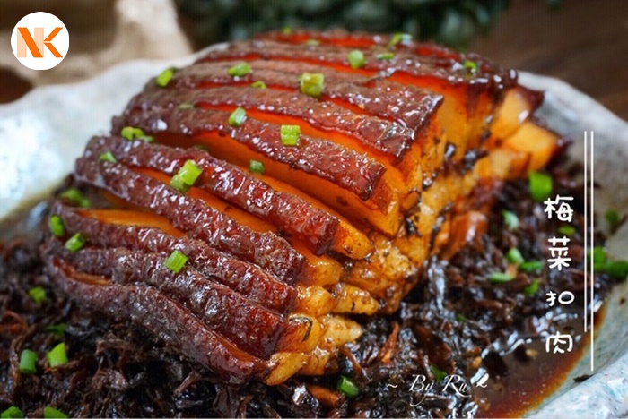 Từ vựng tiếng Trung về các món ăn từ thịt lợn